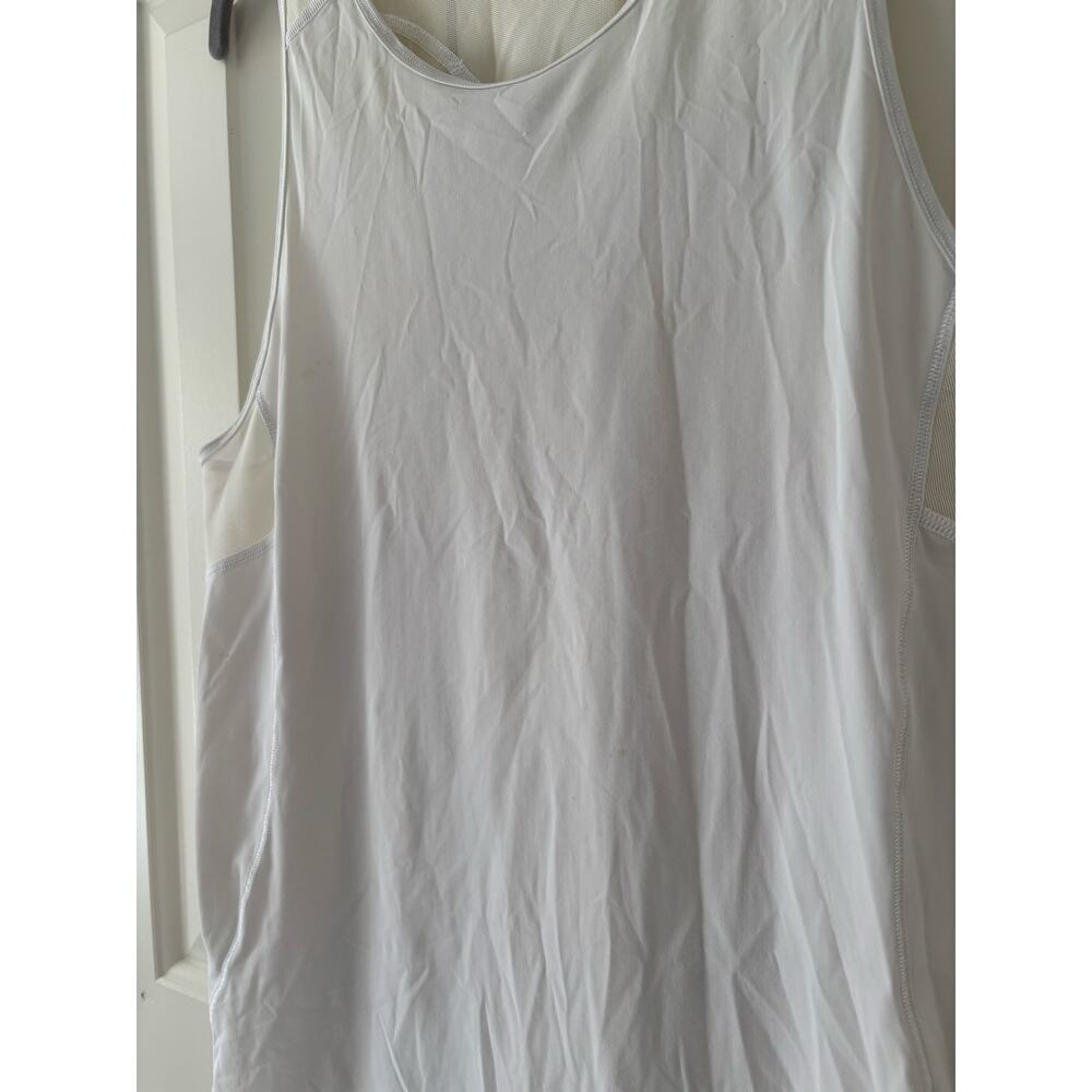 Lululemon White Racerback Athletic Tank Top Women’s Size XL Built In Mesh 80 - Picture 4 of 8